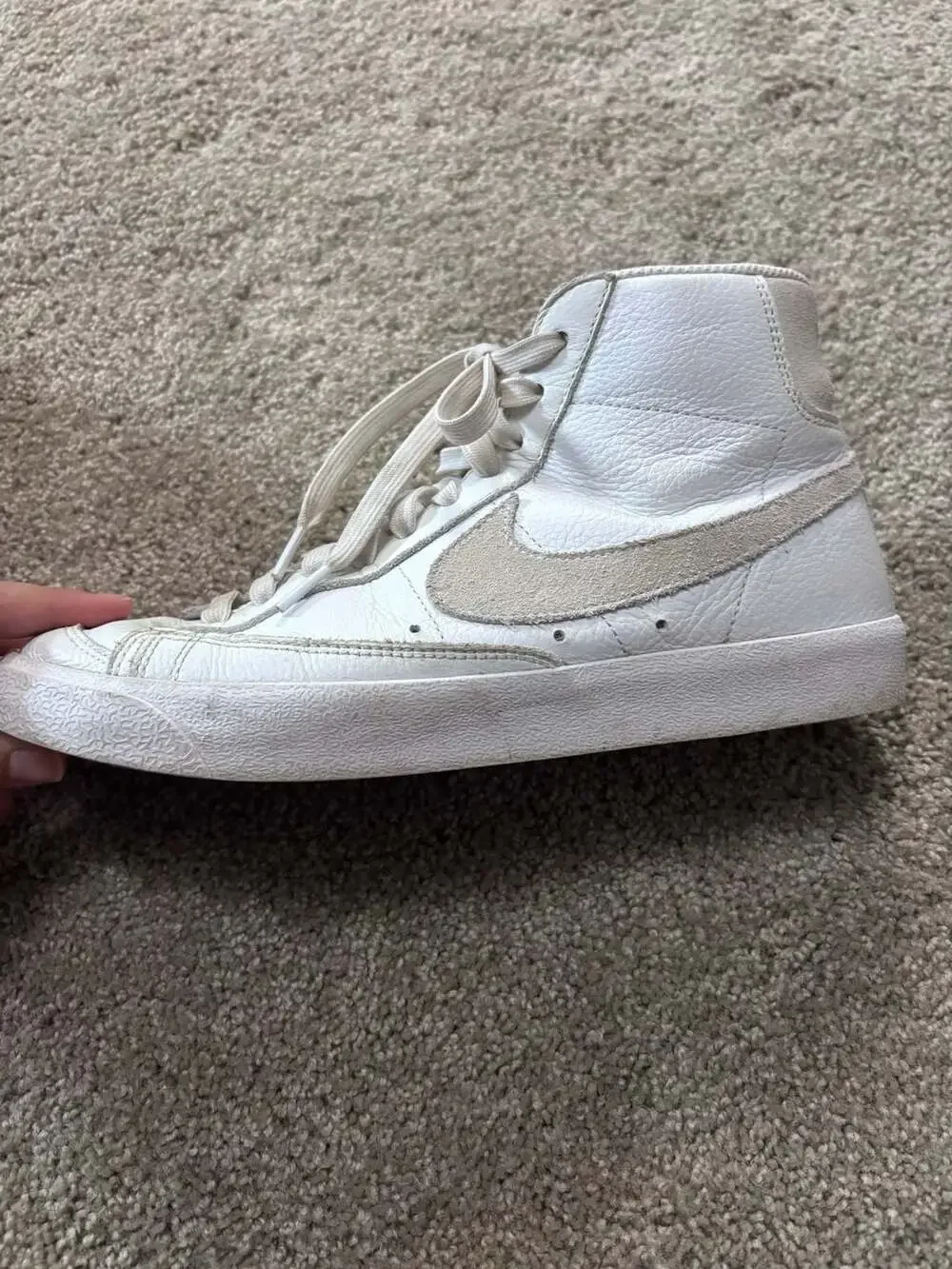 Nike blazer mid
